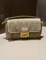 کیف فندی