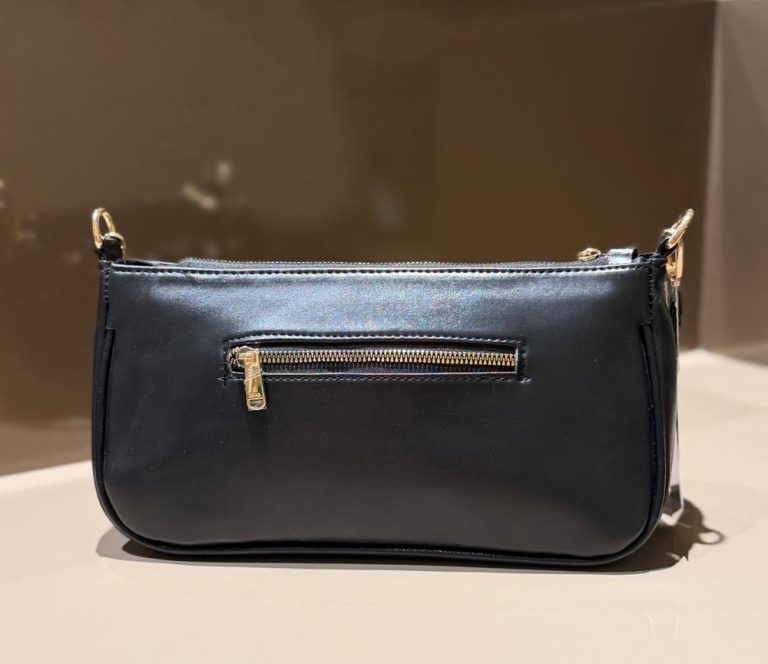 کیف استیکر دار